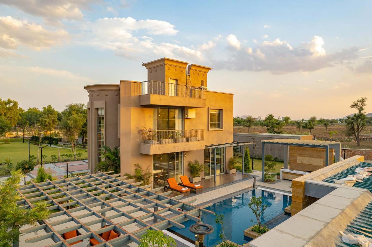 Noah'S Ark By Stayvista - Jaipur With Private Pool Dhānd 외부 사진