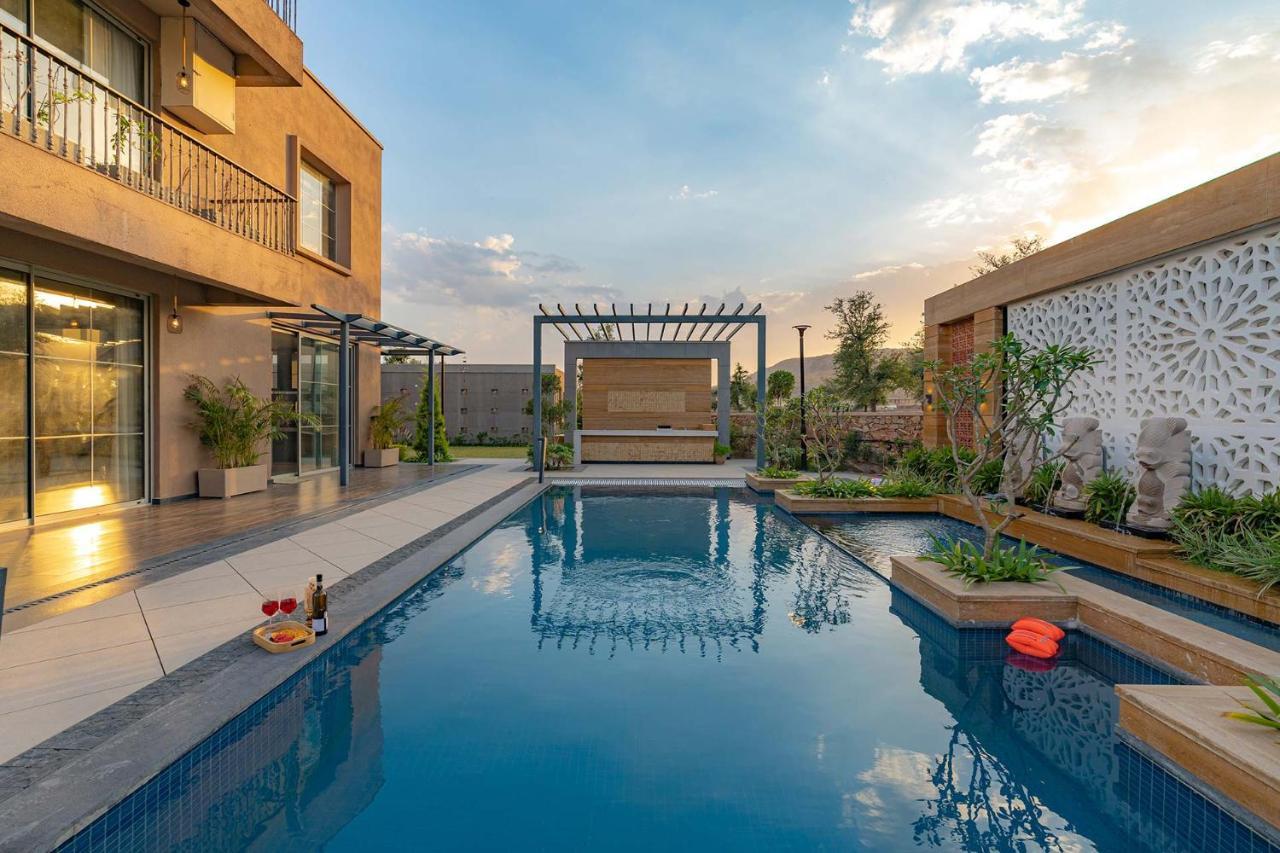 Noah'S Ark By Stayvista - Jaipur With Private Pool Dhānd 외부 사진