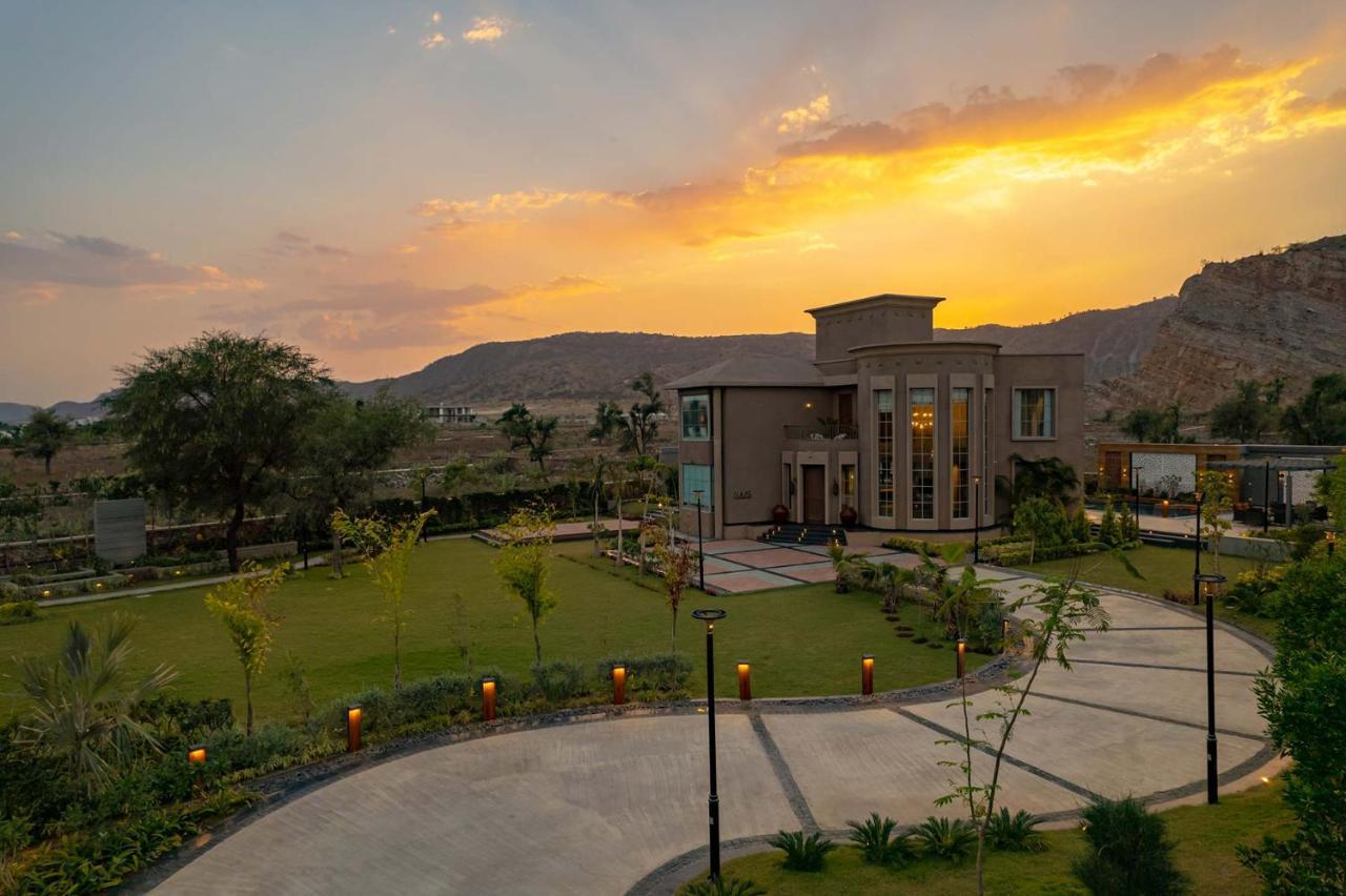 Noah'S Ark By Stayvista - Jaipur With Private Pool Dhānd 외부 사진